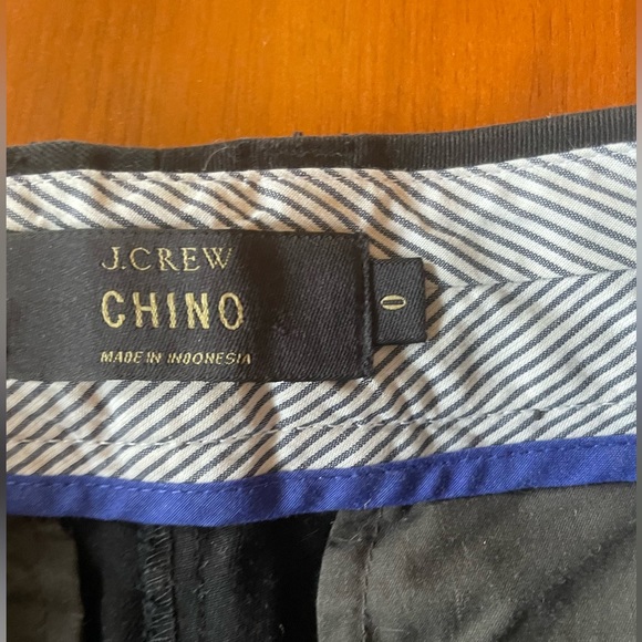 Great J.Crew Black Shorts Basics - Picture 2 of 3